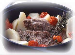 ダッチオーブンで作る豚肉のハーブ焼き